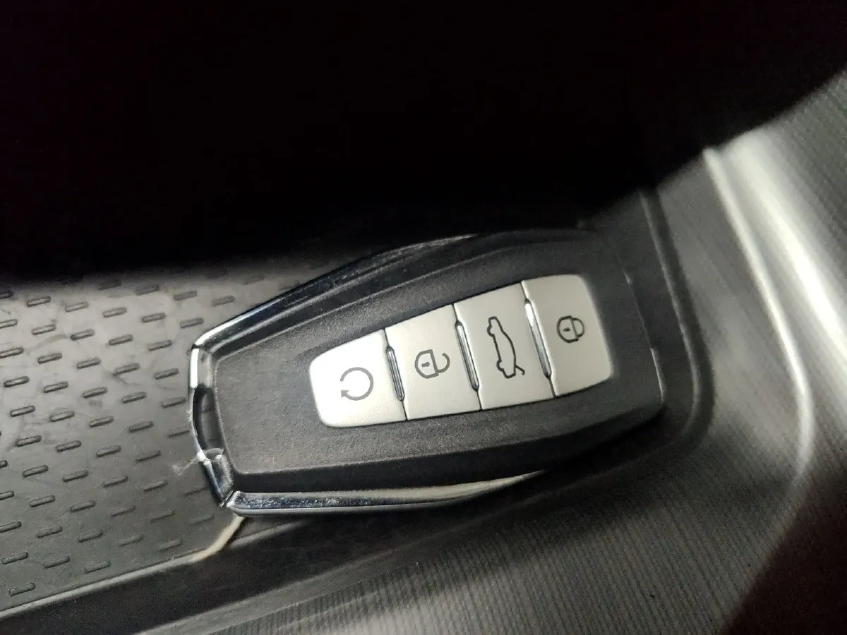 2021 Geely Preface 2.0T 190HP L4 7DCT,autocango,china used car exporter,china ev exporter,chinese used car exporter,chinese used ev exporter