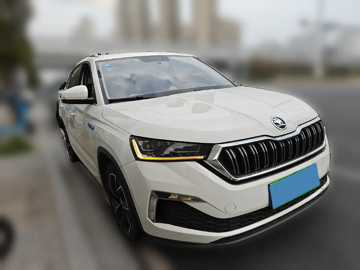 2020 Skoda Kamiq 1.5L 112HP L4 6AT,autocango,china used car exporter,china ev exporter,chinese used car exporter,chinese used ev exporter