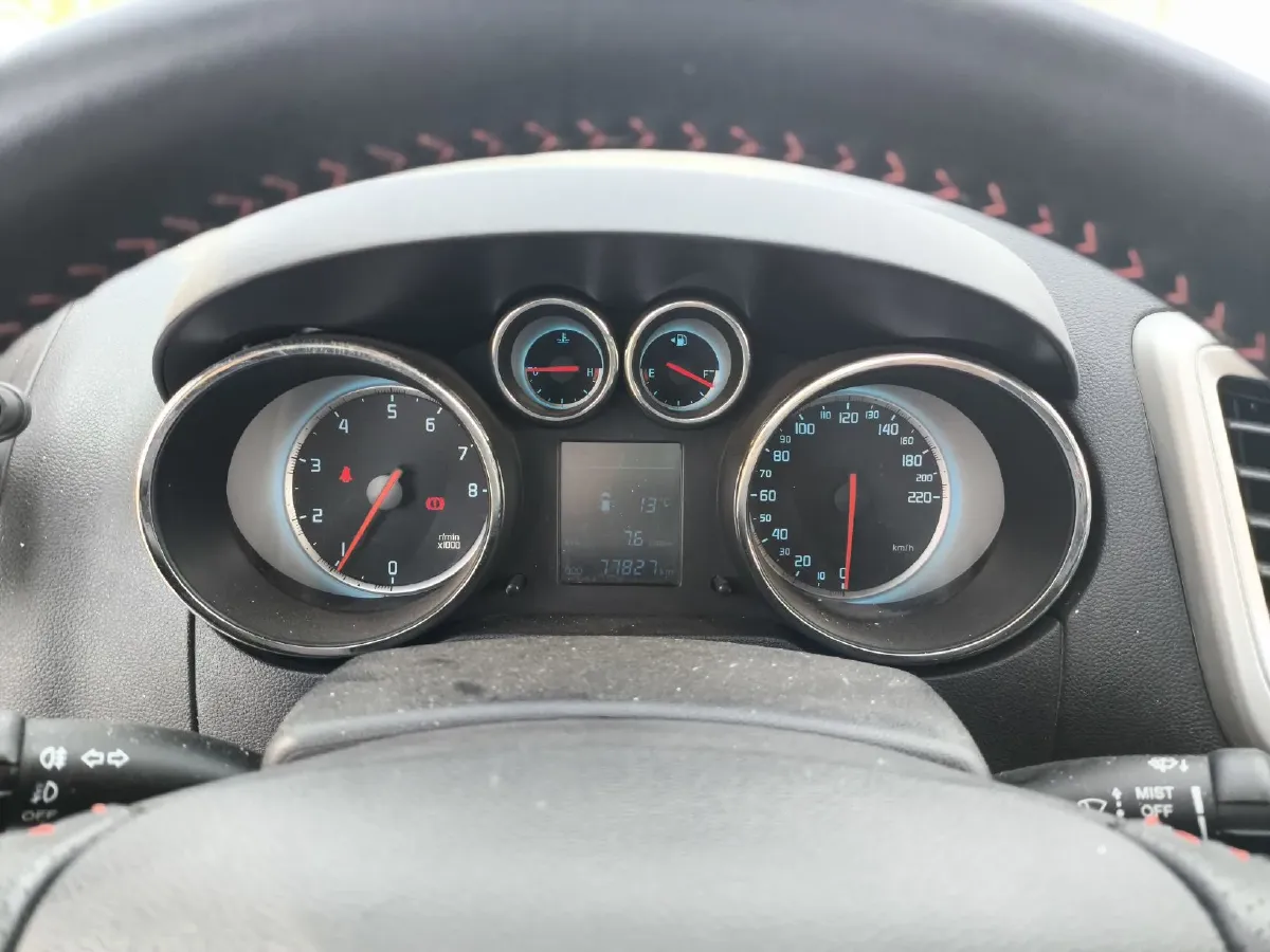 2014 ChangAn CS35 1.6L 125HP L4 5MT,autocango,china used car exporter,china ev exporter,chinese used car exporter,chinese used ev exporter