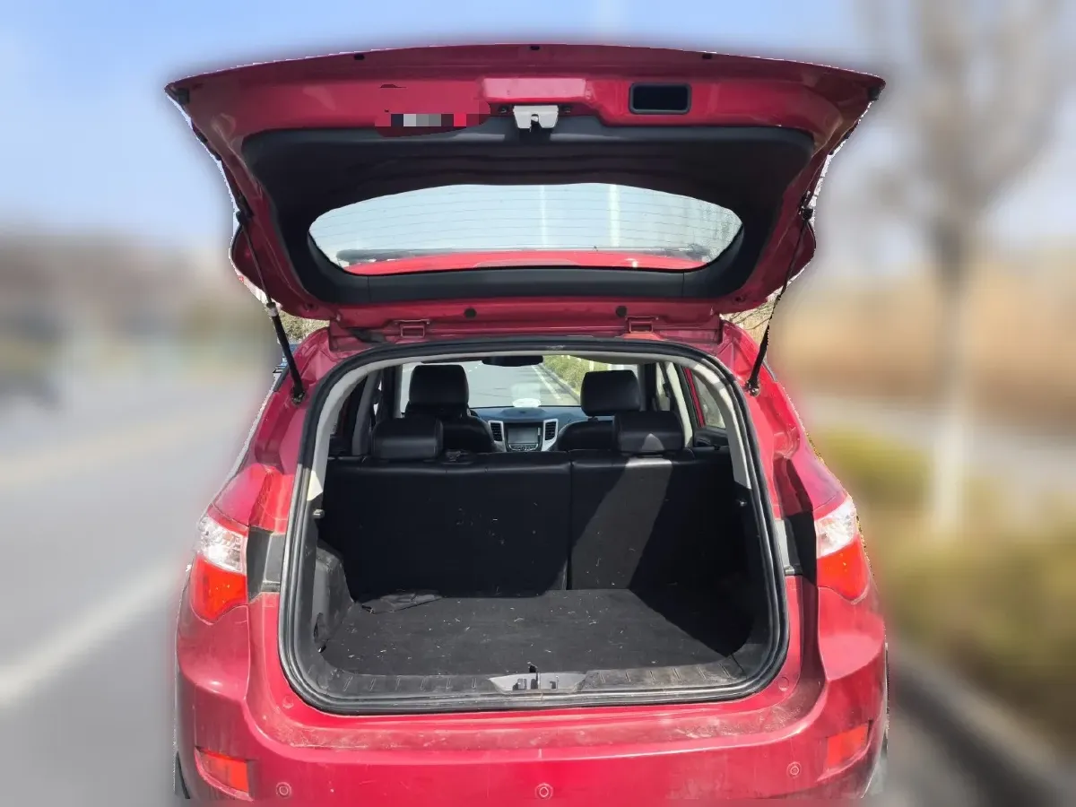 2014 ChangAn CS35 1.6L 125HP L4 5MT,autocango,china used car exporter,china ev exporter,chinese used car exporter,chinese used ev exporter