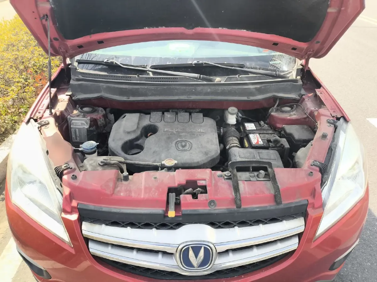 2014 ChangAn CS35 1.6L 125HP L4 5MT,autocango,china used car exporter,china ev exporter,chinese used car exporter,chinese used ev exporter