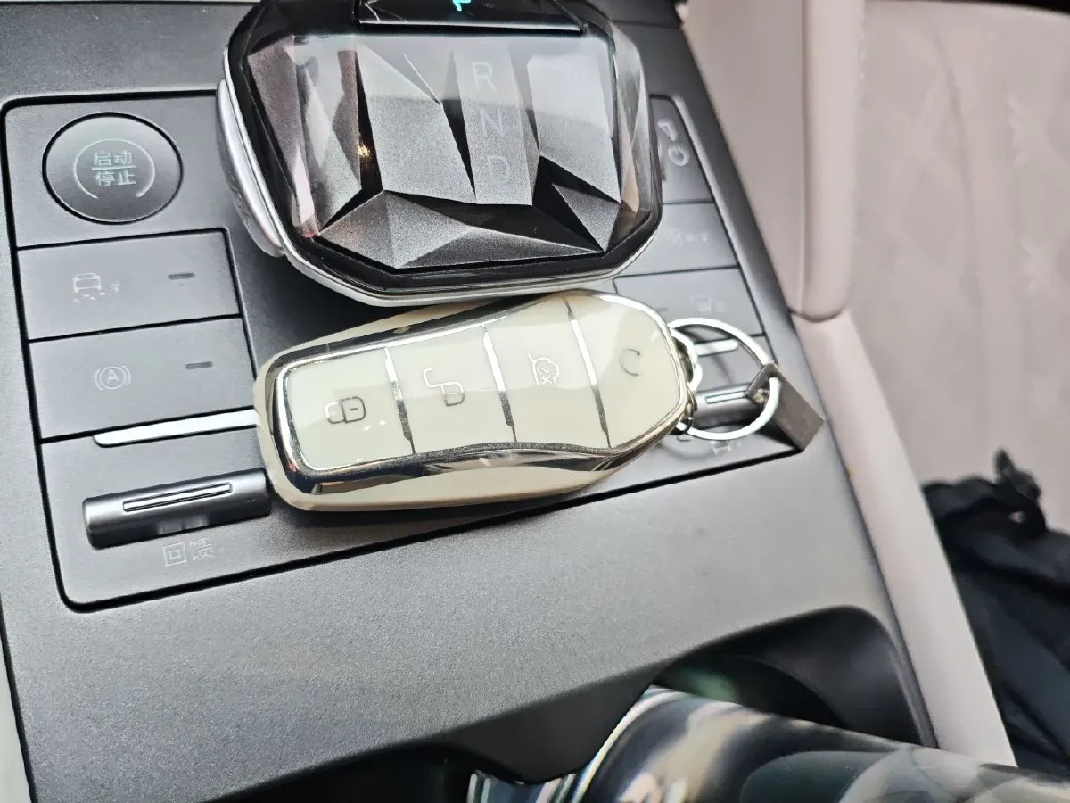 2024 BYD YuanUP BEV 45.12KWH,autocango,china used car exporter,china ev exporter,chinese used car exporter,chinese used ev exporter