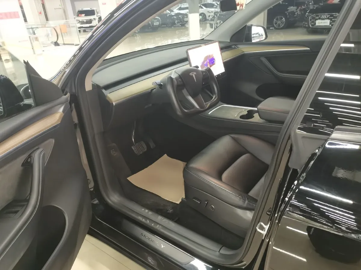 2022 Tesla Model Y BEV 78.4KWH,autocango,china used car exporter,china ev exporter,chinese used car exporter,chinese used ev exporter