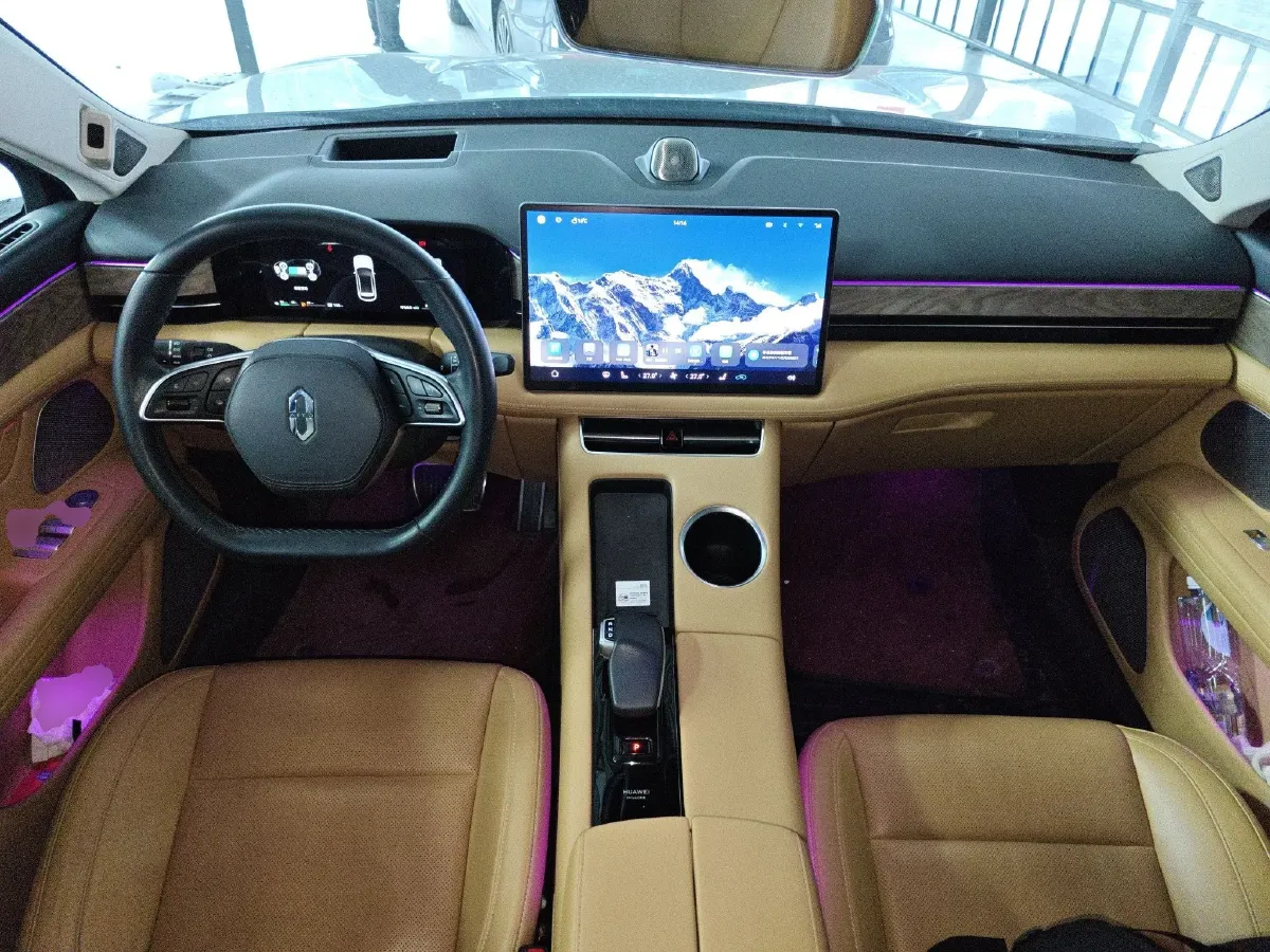 2022 AITO AITO M5 Range Extended 125HP REEV 40KWH,autocango,china used car exporter,china ev exporter,chinese used car exporter,chinese used ev exporter