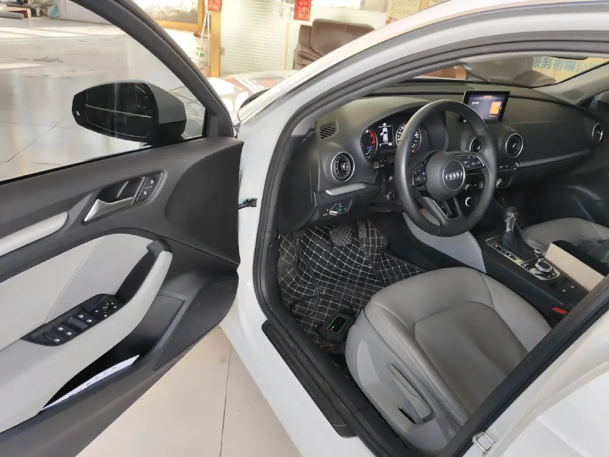 2020 Audi A3 1.4T 150HP L4 7DCT,autocango,china used car exporter,china ev exporter,chinese used car exporter,chinese used ev exporter