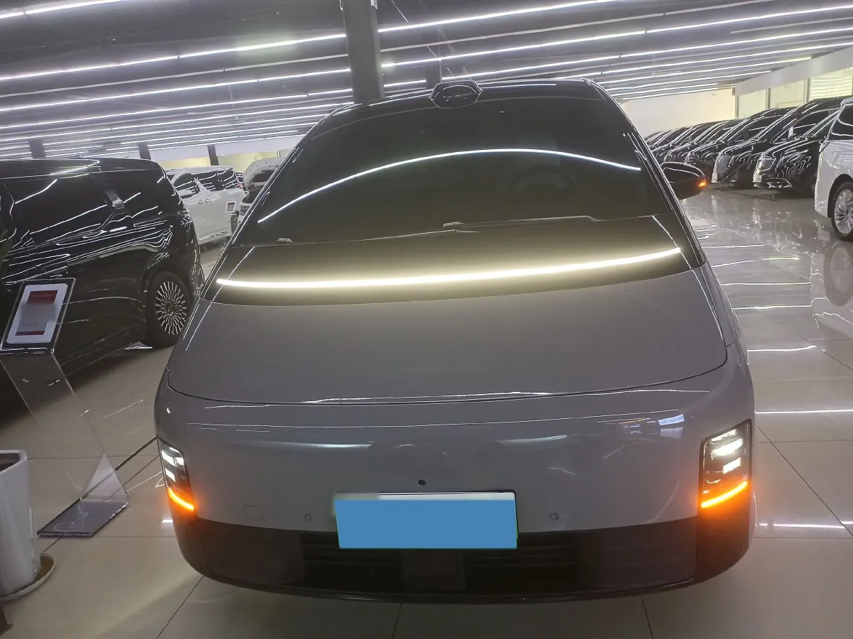 2024 Li MEGA BEV 102.7KWH,autocango,china used car exporter,china ev exporter,chinese used car exporter,chinese used ev exporter