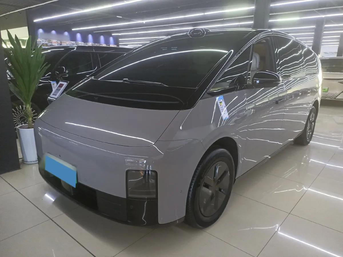 2024 Li MEGA BEV 102.7KWH,autocango,china used car exporter,china ev exporter,chinese used car exporter,chinese used ev exporter