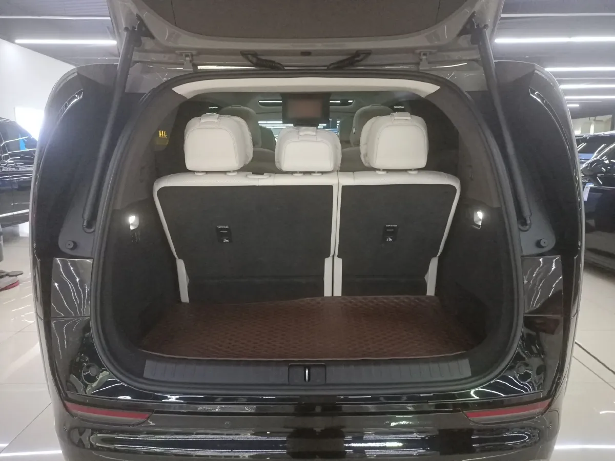 2024 Li MEGA BEV 102.7KWH,autocango,china used car exporter,china ev exporter,chinese used car exporter,chinese used ev exporter