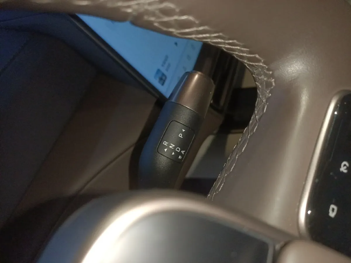 2024 Li MEGA BEV 102.7KWH,autocango,china used car exporter,china ev exporter,chinese used car exporter,chinese used ev exporter