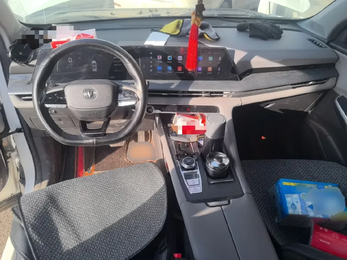 2022 ChangAn CS75 Plus 2.0T 233HP L4 8AT,autocango,china used car exporter,china ev exporter,chinese used car exporter,chinese used ev exporter