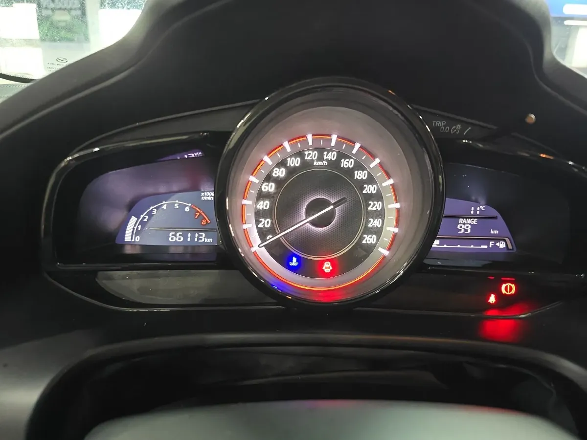 2016 Mazda 3 Axela 1.5L 117HP L4 6MT,autocango,china used car exporter,china ev exporter,chinese used car exporter,chinese used ev exporter