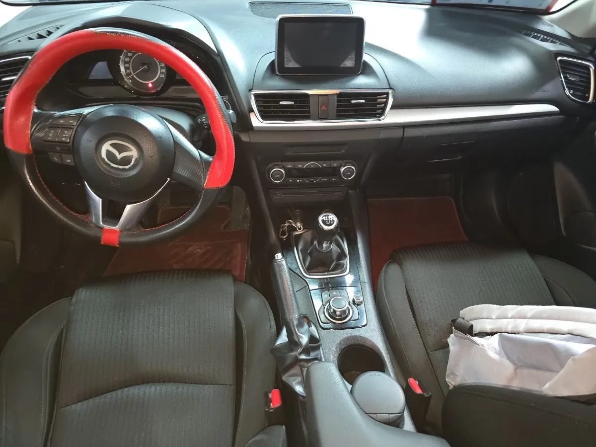 2016 Mazda 3 Axela 1.5L 117HP L4 6MT,autocango,china used car exporter,china ev exporter,chinese used car exporter,chinese used ev exporter