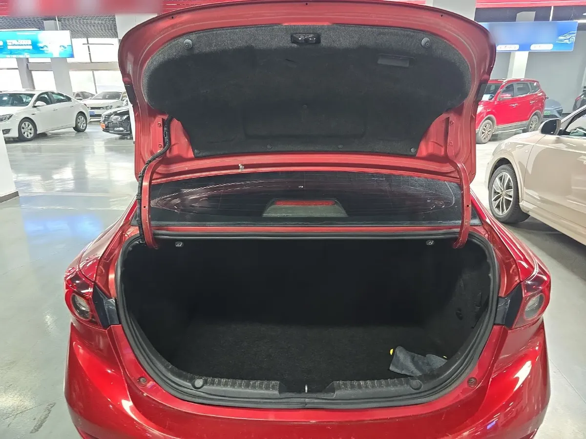 2016 Mazda 3 Axela 1.5L 117HP L4 6MT,autocango,china used car exporter,china ev exporter,chinese used car exporter,chinese used ev exporter