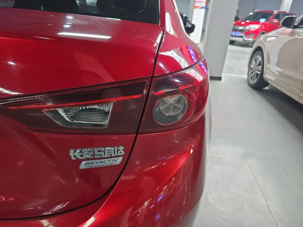 2016 Mazda 3 Axela 1.5L 117HP L4 6MT,autocango,china used car exporter,china ev exporter,chinese used car exporter,chinese used ev exporter