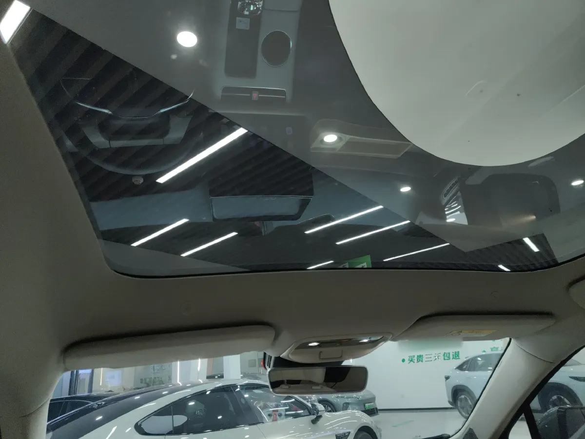 2022 AITO AITO M5 Range Extended 125HP REEV 40KWH,autocango,china used car exporter,china ev exporter,chinese used car exporter,chinese used ev exporter