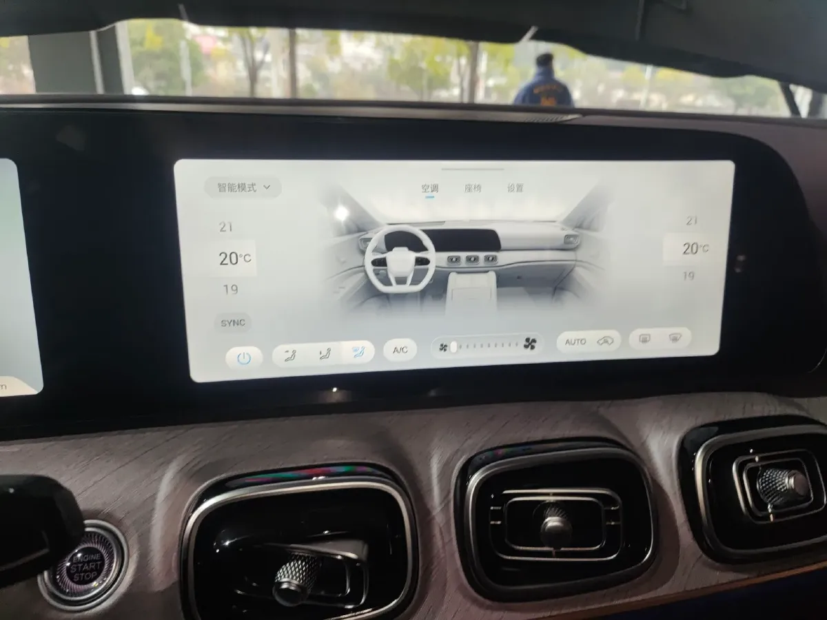 2025 Chery Tiggo 9 2.0T 261HP L4 7DCT,autocango,china used car exporter,china ev exporter,chinese used car exporter,chinese used ev exporter