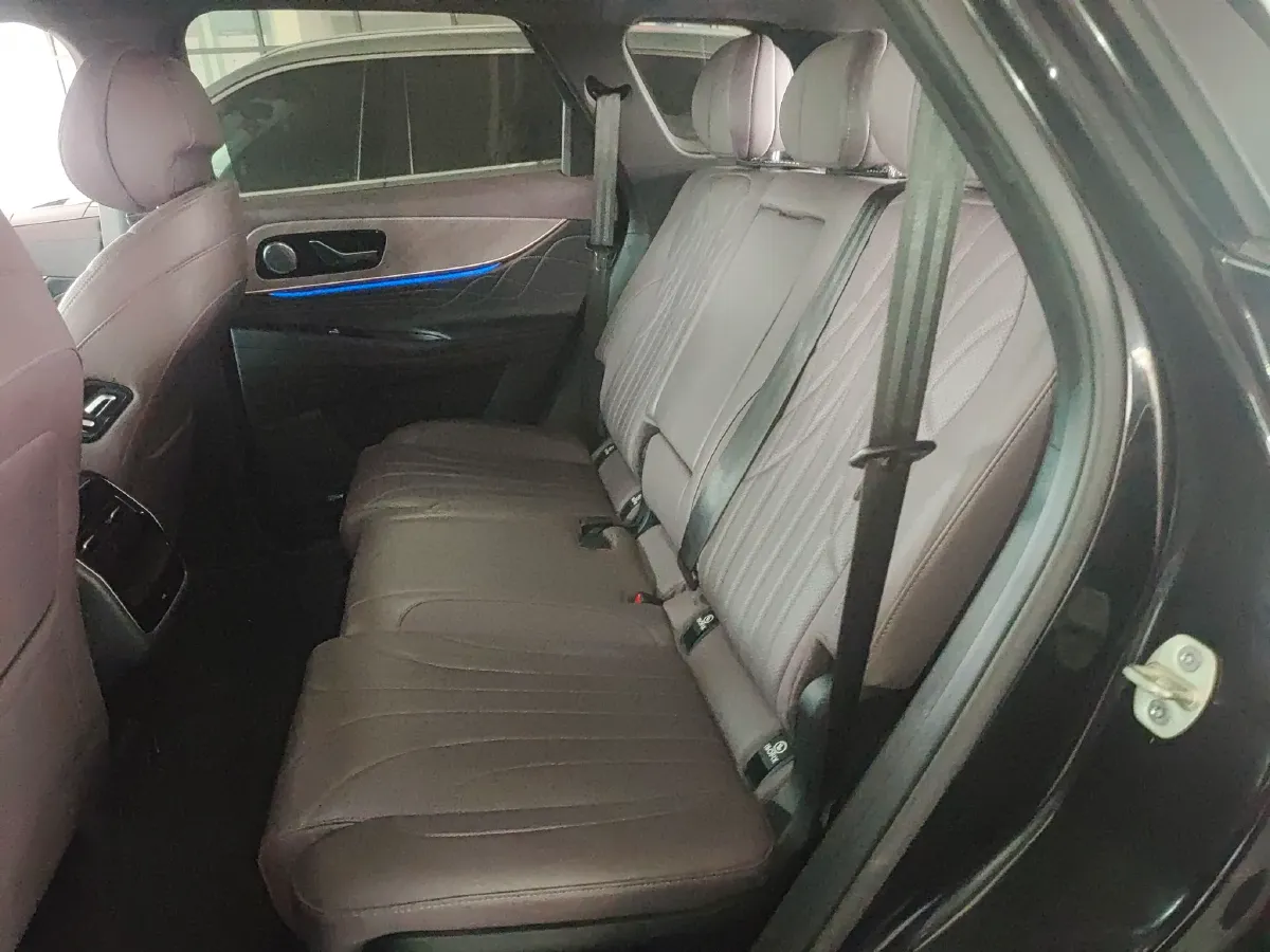 2025 Chery Tiggo 9 2.0T 261HP L4 7DCT,autocango,china used car exporter,china ev exporter,chinese used car exporter,chinese used ev exporter