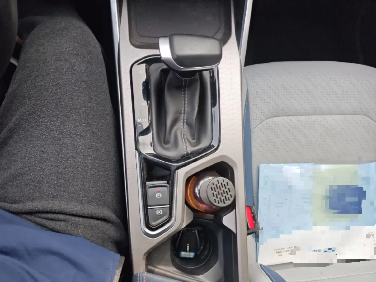 2022 Honda Fit 1.5L 131HP L4 CVT,autocango,china used car exporter,china ev exporter,chinese used car exporter,chinese used ev exporter