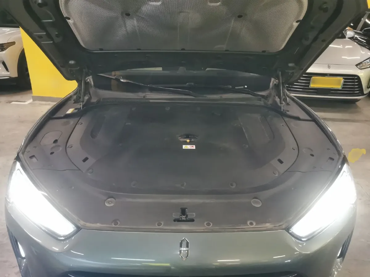 2022 AITO AITO M5 Range Extended 125HP REEV 40KWH,autocango,china used car exporter,china ev exporter,chinese used car exporter,chinese used ev exporter