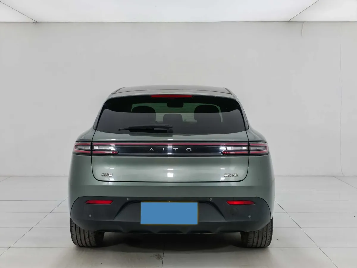 2022 AITO AITO M5 Range Extended 125HP REEV 40KWH,autocango,china used car exporter,china ev exporter,chinese used car exporter,chinese used ev exporter
