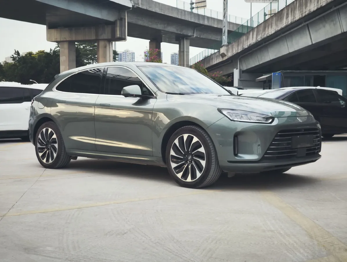 2022 AITO AITO M5 Range Extended 125HP REEV 40KWH,autocango,china used car exporter,china ev exporter,chinese used car exporter,chinese used ev exporter