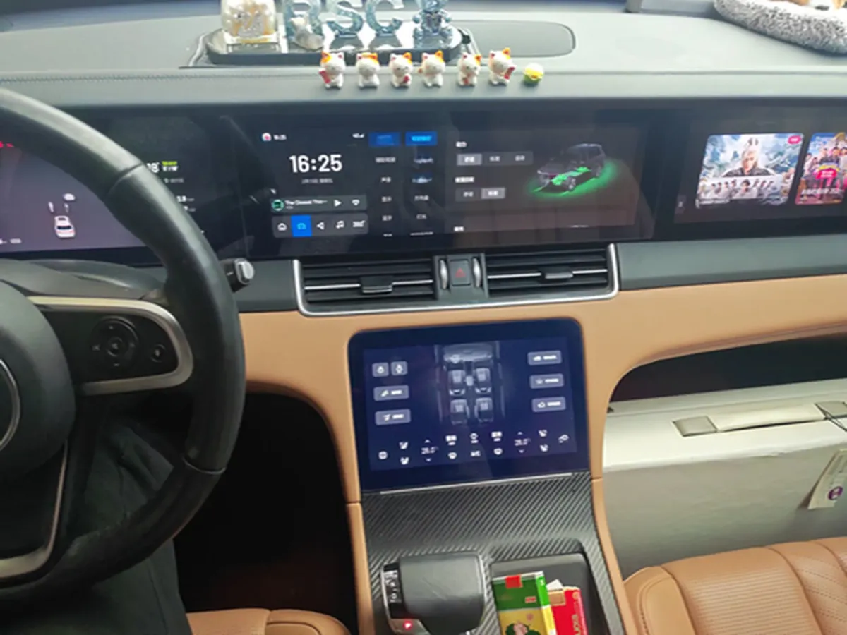 2020 Li ONE Range Extended 131HP REEV 40.5KWH,autocango,china used car exporter,china ev exporter,chinese used car exporter,chinese used ev exporter