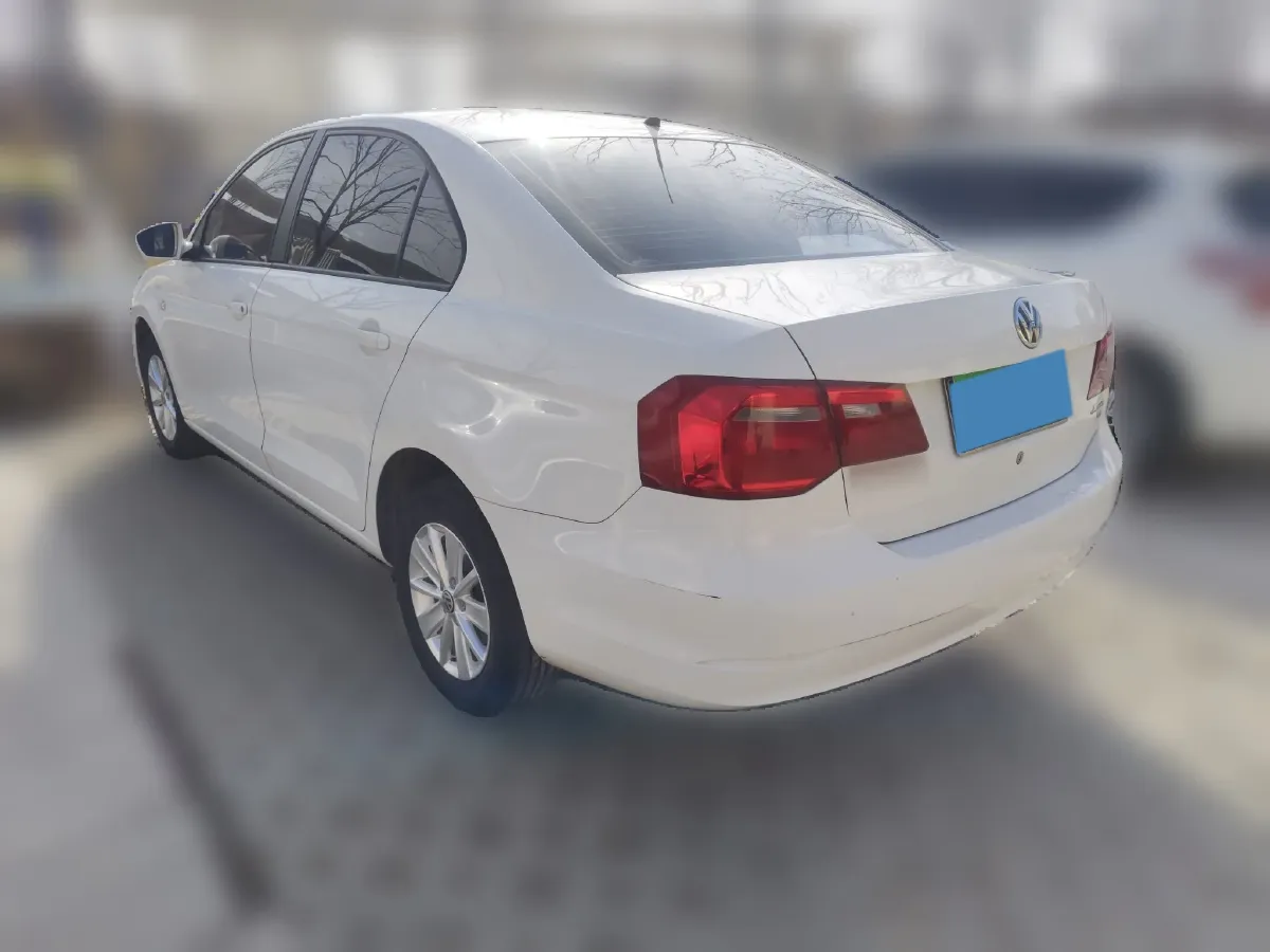 2015 Volkswagen Jetta 1.6L 110HP L4 5MT,autocango,china used car exporter,china ev exporter,chinese used car exporter,chinese used ev exporter