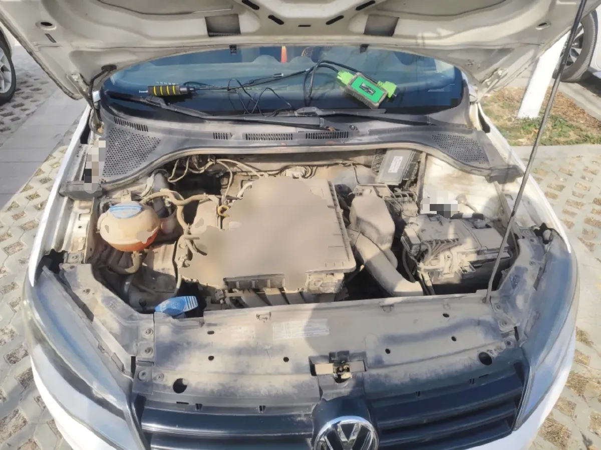 2015 Volkswagen Jetta 1.6L 110HP L4 5MT,autocango,china used car exporter,china ev exporter,chinese used car exporter,chinese used ev exporter