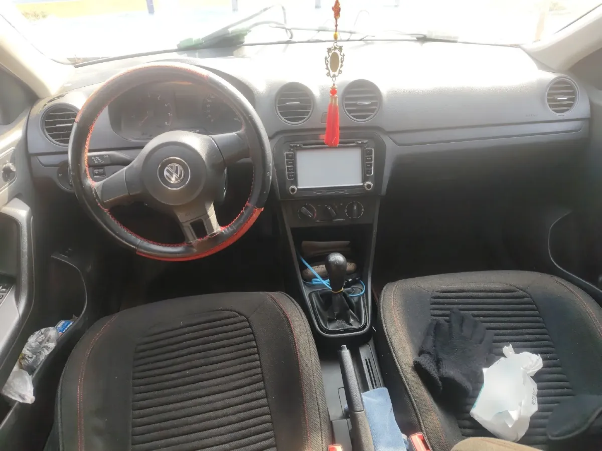 2015 Volkswagen Jetta 1.6L 110HP L4 5MT,autocango,china used car exporter,china ev exporter,chinese used car exporter,chinese used ev exporter