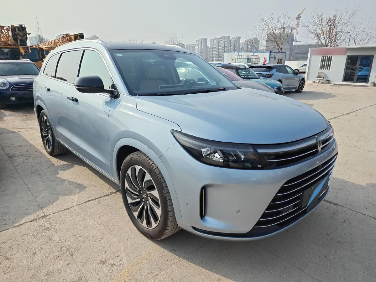 2024 AITO AITO M7 1.5T 152HP L4 REEV 40KWH,autocango,china used car exporter,china ev exporter,chinese used car exporter,chinese used ev exporter