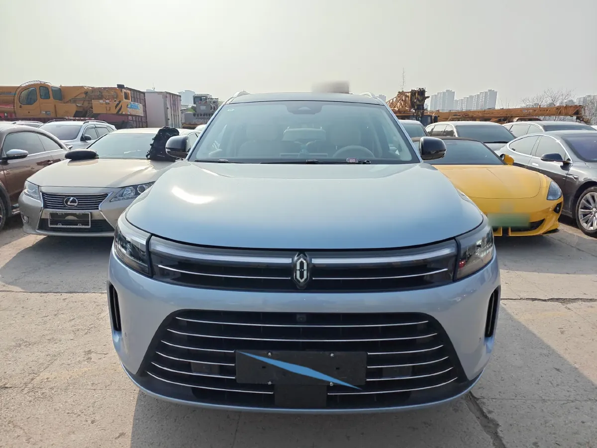 2024 AITO AITO M7 1.5T 152HP L4 REEV 40KWH,autocango,china used car exporter,china ev exporter,chinese used car exporter,chinese used ev exporter