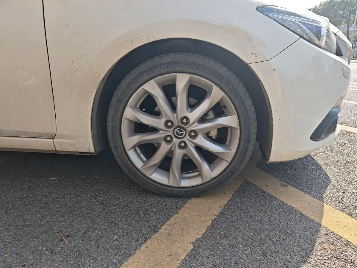 2014 Mazda 3 Axela 2.0L 158HP L4 6AT,autocango,china used car exporter,china ev exporter,chinese used car exporter,chinese used ev exporter