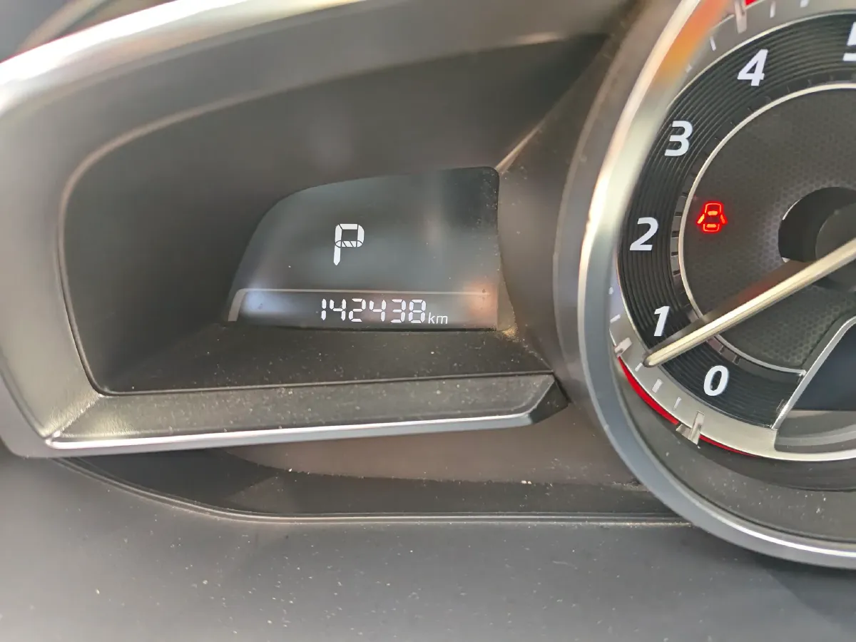 2014 Mazda 3 Axela 2.0L 158HP L4 6AT,autocango,china used car exporter,china ev exporter,chinese used car exporter,chinese used ev exporter