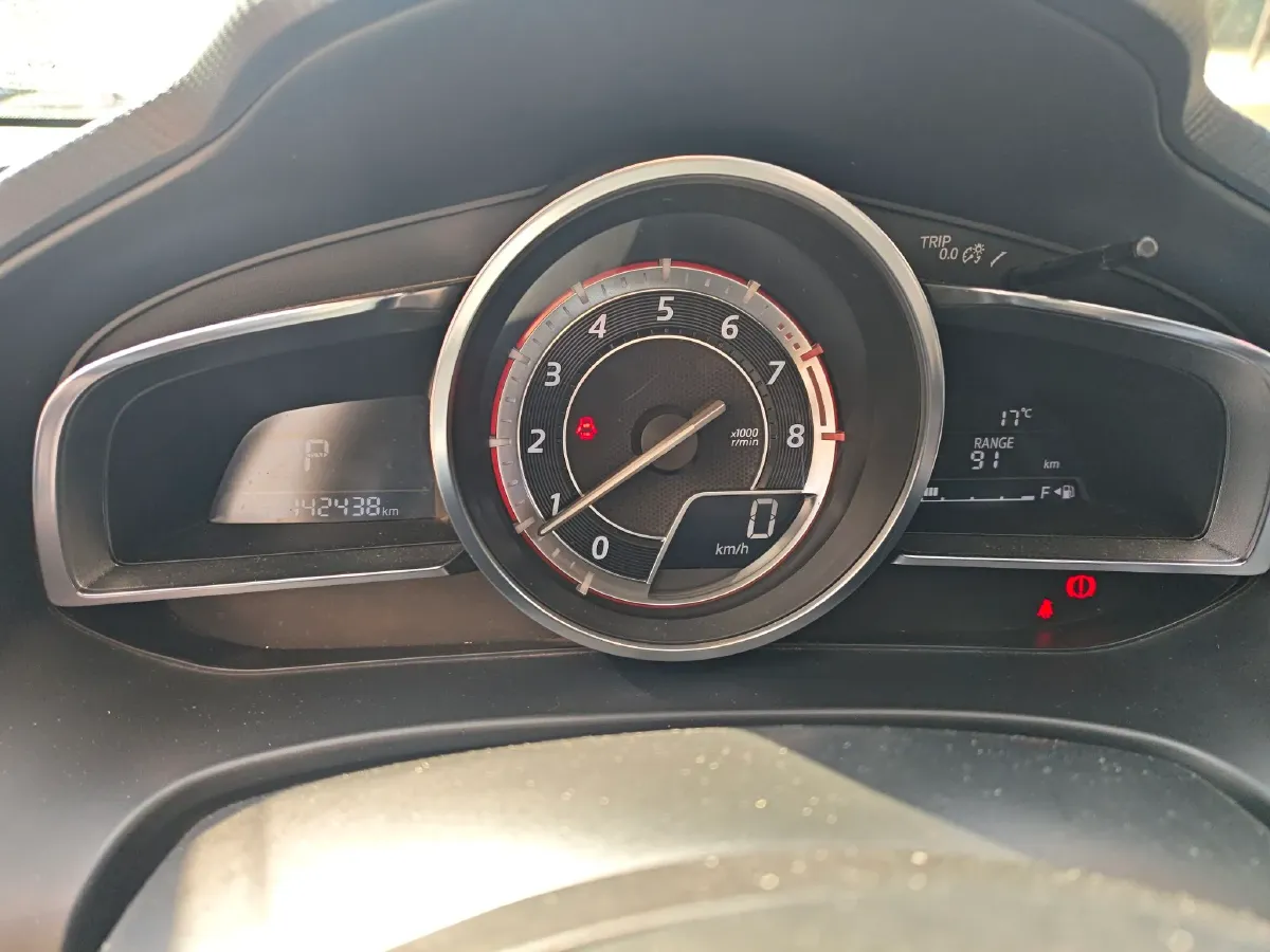 2014 Mazda 3 Axela 2.0L 158HP L4 6AT,autocango,china used car exporter,china ev exporter,chinese used car exporter,chinese used ev exporter