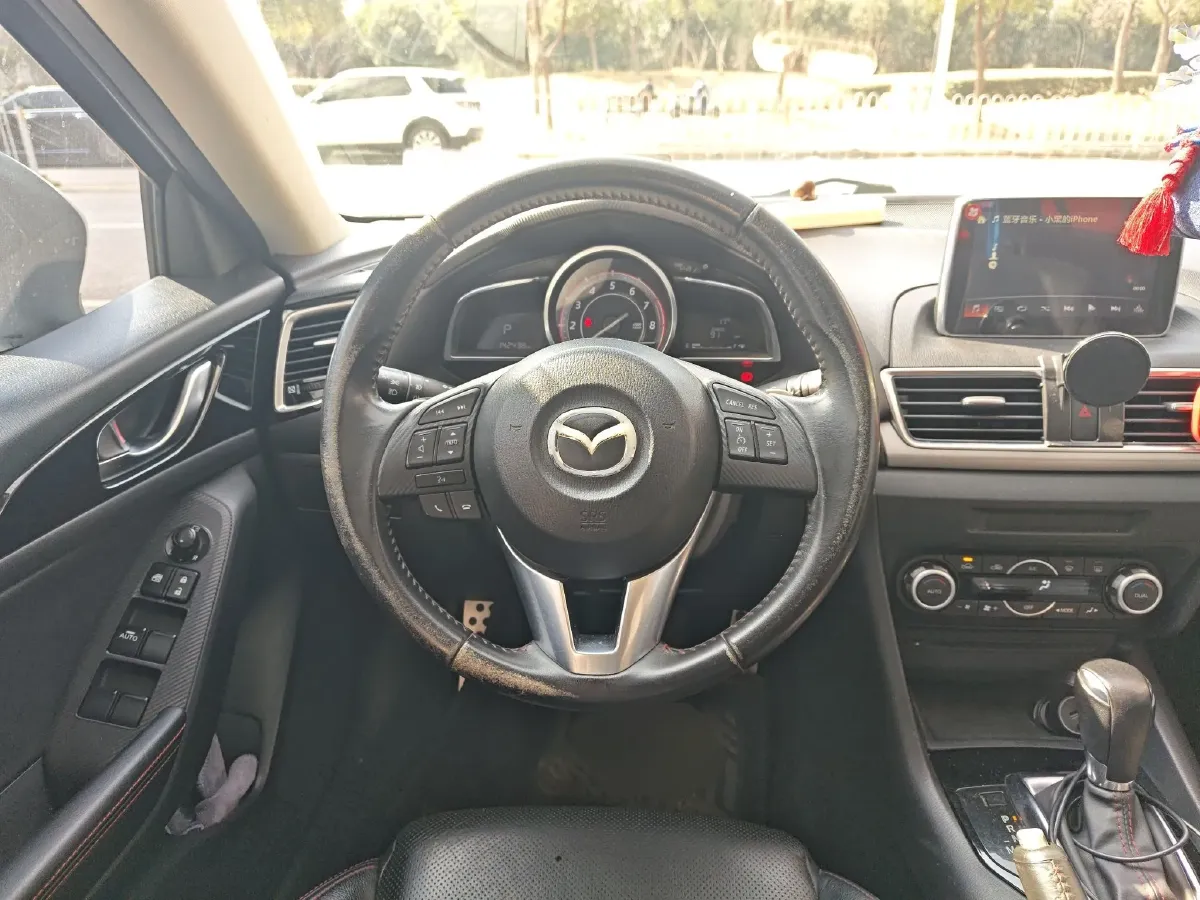 2014 Mazda 3 Axela 2.0L 158HP L4 6AT,autocango,china used car exporter,china ev exporter,chinese used car exporter,chinese used ev exporter