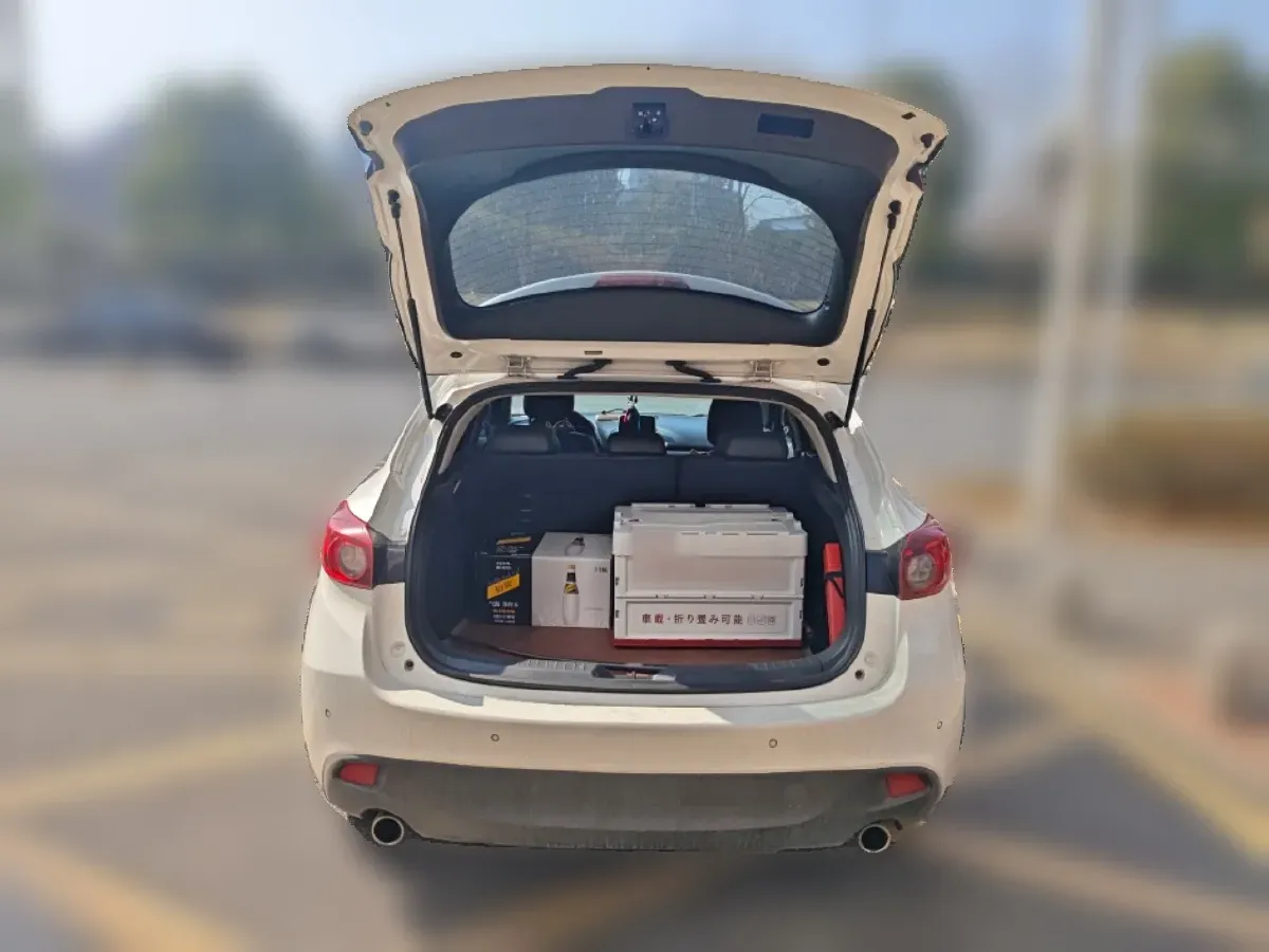 2014 Mazda 3 Axela 2.0L 158HP L4 6AT,autocango,china used car exporter,china ev exporter,chinese used car exporter,chinese used ev exporter