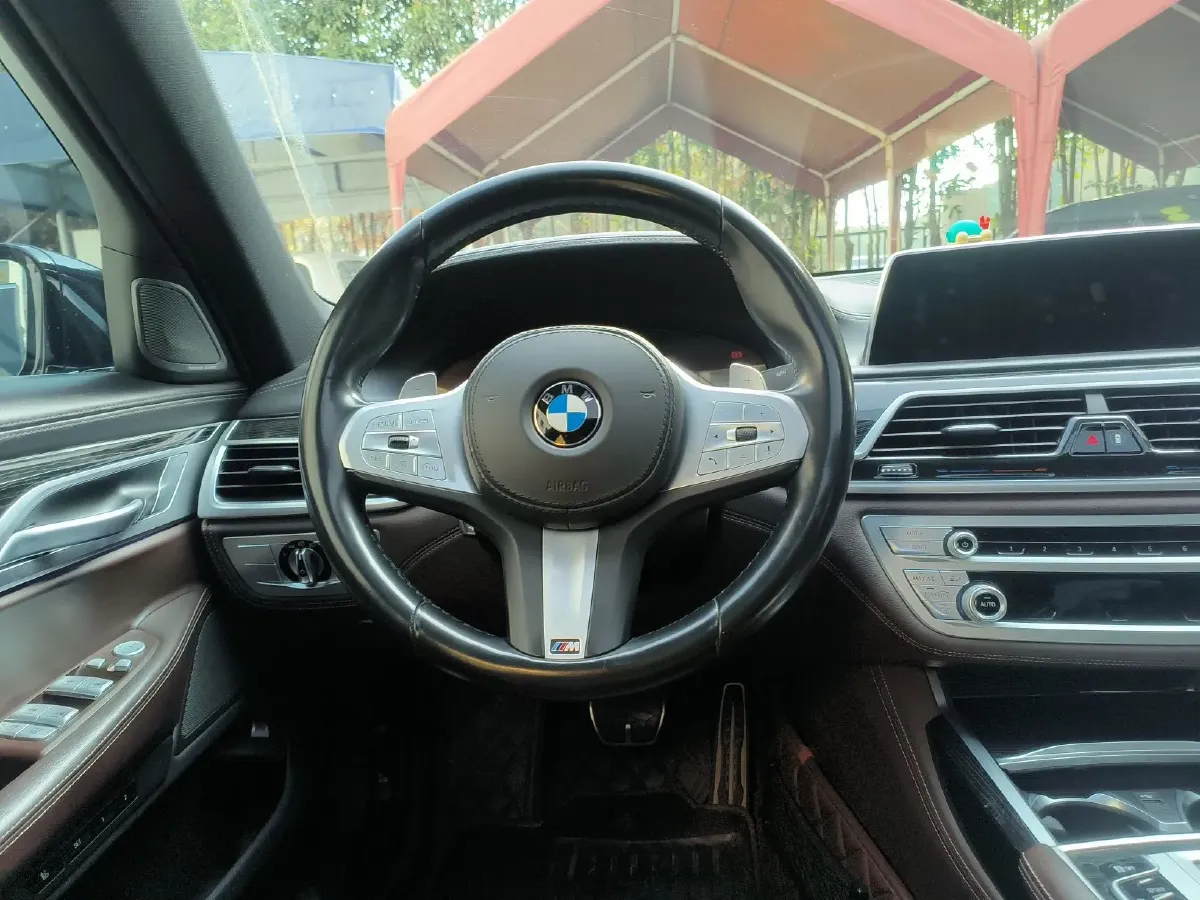 2019 BMW 7 Series 2.0T 265HP L4 8AT,autocango,china used car exporter,china ev exporter,chinese used car exporter,chinese used ev exporter