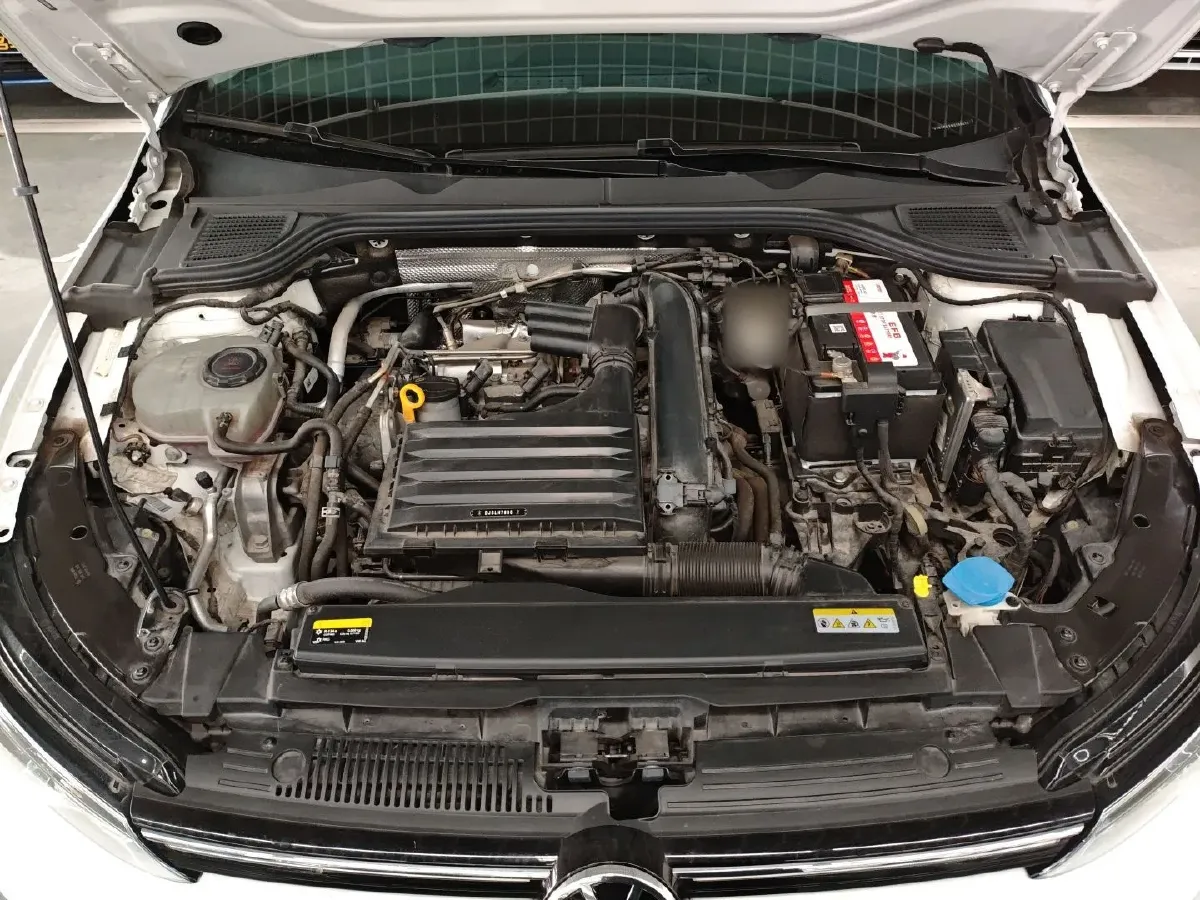 2021 Volkswagen Golf 1.4T 150HP L4 7DCT,autocango,china used car exporter,china ev exporter,chinese used car exporter,chinese used ev exporter