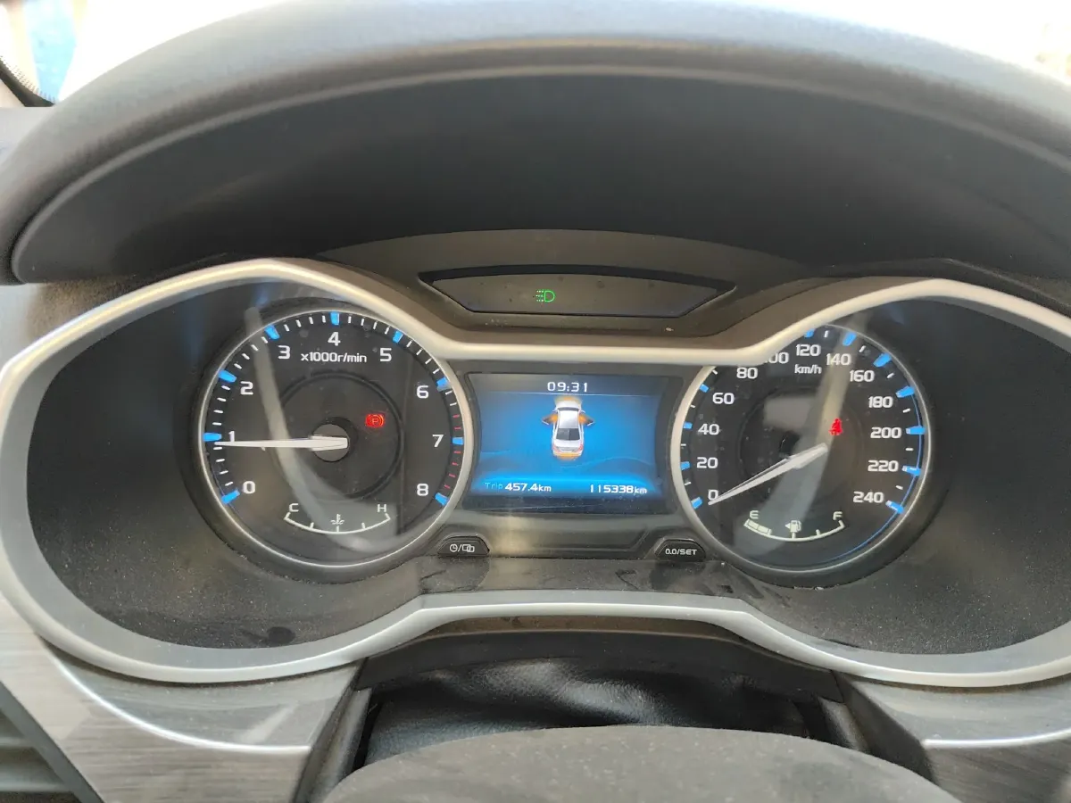 2017 Geely Emgrand 1.5L 109HP L4 5MT,autocango,china used car exporter,china ev exporter,chinese used car exporter,chinese used ev exporter