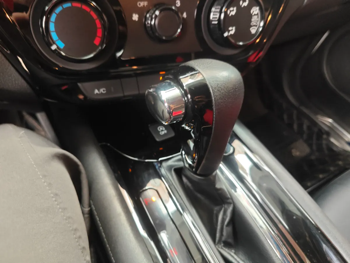 2017 ChangAn CS95 2.0T 233HP L4 6AT,autocango,china used car exporter,china ev exporter,chinese used car exporter,chinese used ev exporter