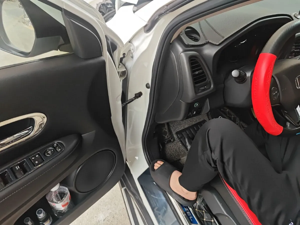 2017 ChangAn CS95 2.0T 233HP L4 6AT,autocango,china used car exporter,china ev exporter,chinese used car exporter,chinese used ev exporter