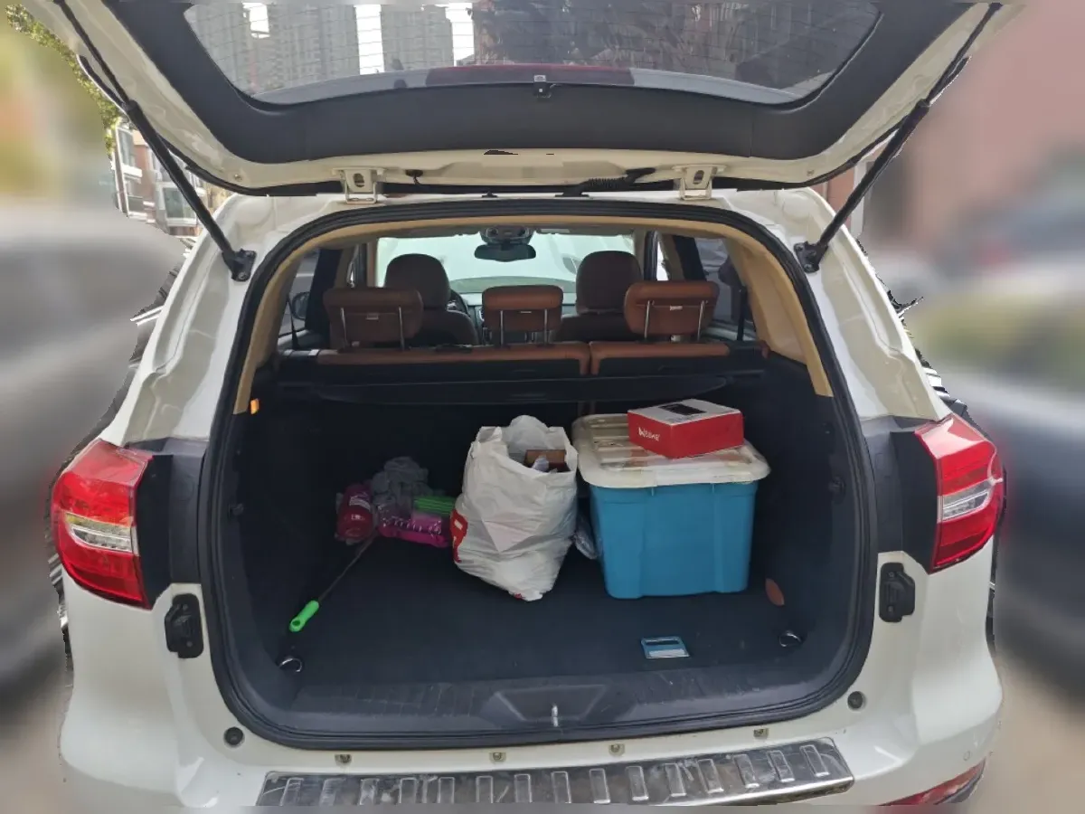 2015 Haval H8 2.0T 218HP L4 6AT,autocango,china used car exporter,china ev exporter,chinese used car exporter,chinese used ev exporter