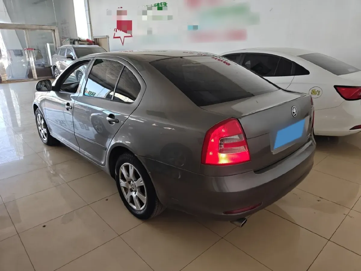 2015 Skoda Octavia 1.6L 105HP L4 6AT,autocango,china used car exporter,china ev exporter,chinese used car exporter,chinese used ev exporter