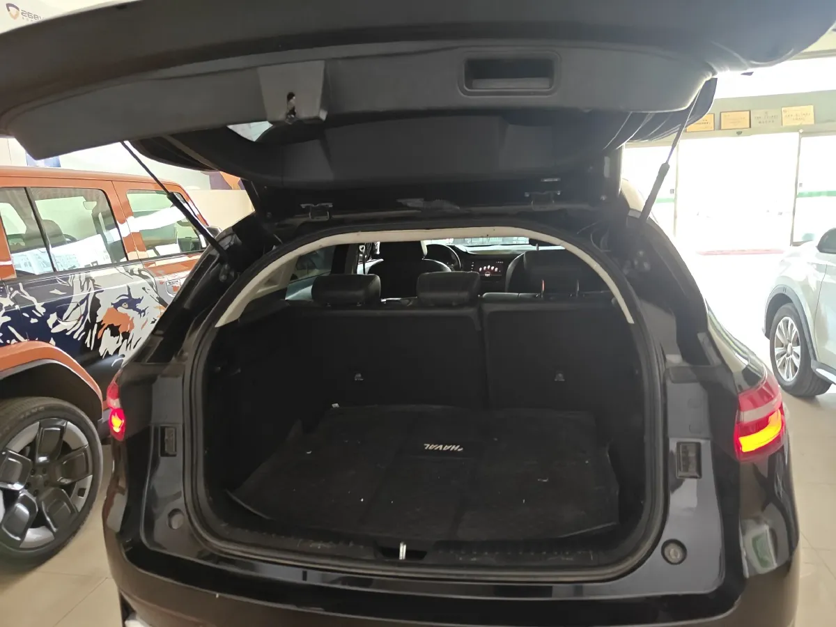 2020 Haval F7 1.5T 169HP L4 7DCT,autocango,china used car exporter,china ev exporter,chinese used car exporter,chinese used ev exporter