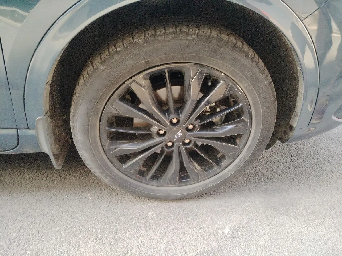 2020 Ford Escape 2.0T 248HP L4 8AT,autocango,china used car exporter,china ev exporter,chinese used car exporter,chinese used ev exporter