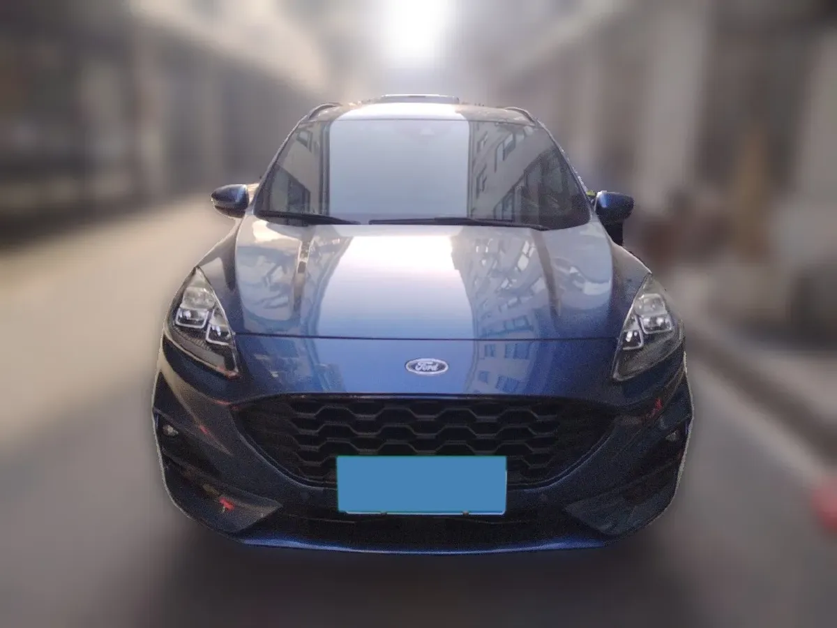 2020 Ford Escape 2.0T 248HP L4 8AT,autocango,china used car exporter,china ev exporter,chinese used car exporter,chinese used ev exporter