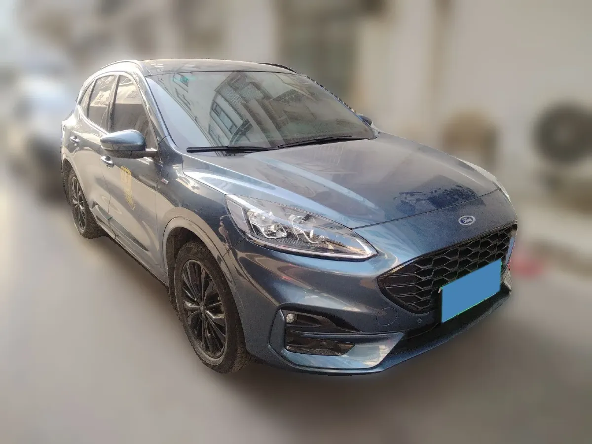 2020 Ford Escape 2.0T 248HP L4 8AT,autocango,china used car exporter,china ev exporter,chinese used car exporter,chinese used ev exporter