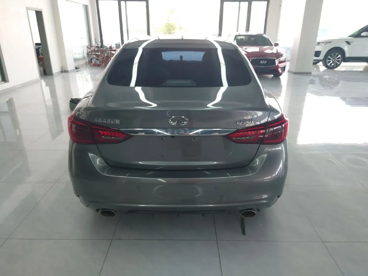 2021 Kia Carnival 2.0T 233HP L4 8AT,autocango,china used car exporter,china ev exporter,chinese used car exporter,chinese used ev exporter