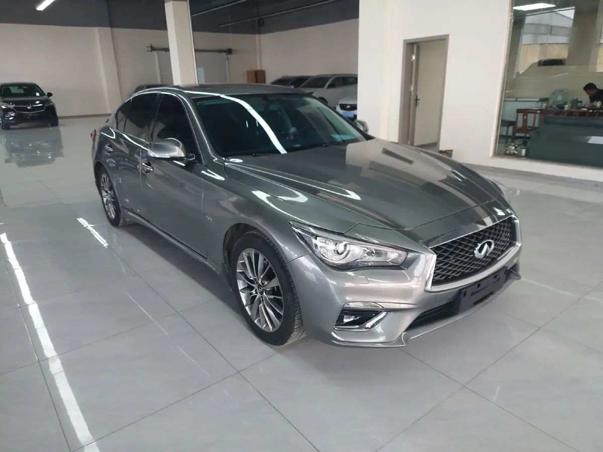 2021 Kia Carnival 2.0T 233HP L4 8AT,autocango,china used car exporter,china ev exporter,chinese used car exporter,chinese used ev exporter