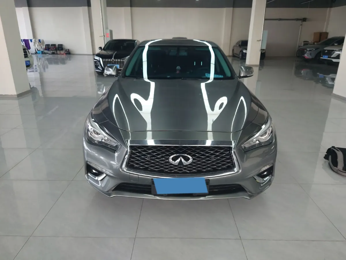 2021 Kia Carnival 2.0T 233HP L4 8AT,autocango,china used car exporter,china ev exporter,chinese used car exporter,chinese used ev exporter